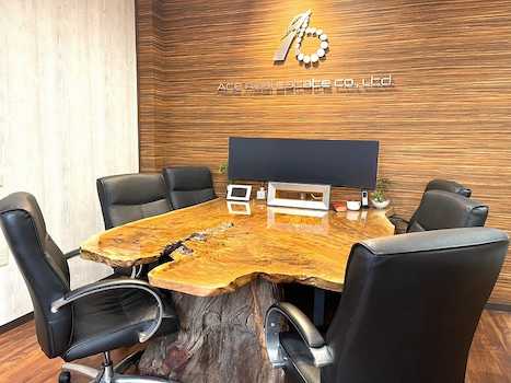 ◆オフィスは木目を基調とした空間になっております。お客様がリラックスしてお話が聞けるような空間になっておりますので、ぜひ一度ご来店ください♪