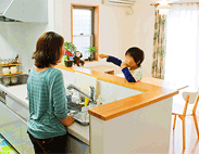 ローン返済額「月9万円台」で新築一戸建て購入　買った家・暮らし、大公開。