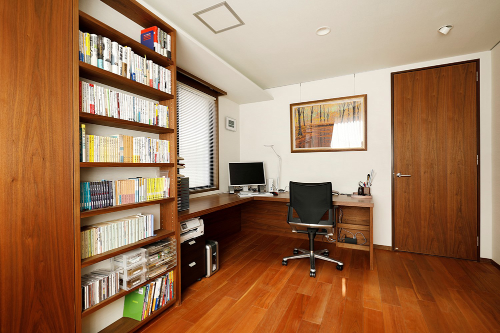 自分にピッタリな書斎を見つける方法 レイアウトやインテリア 広さはどうしたらいい 住まいのお役立ち記事