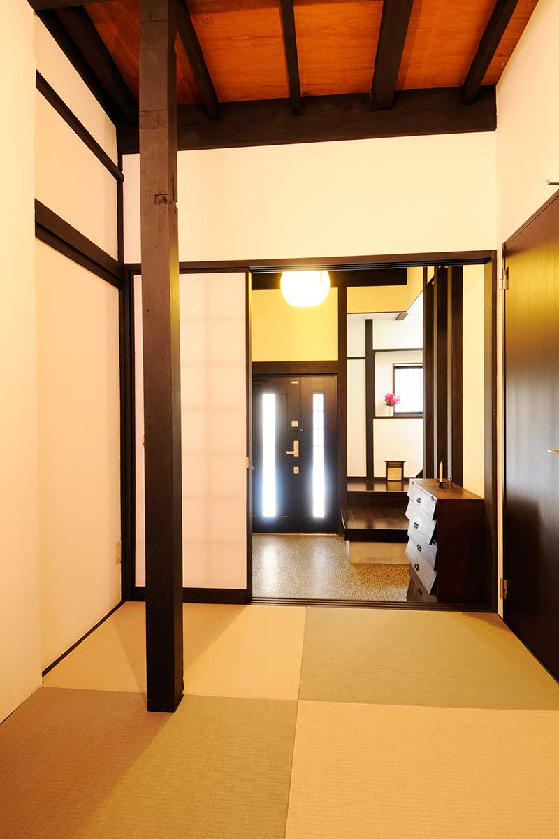 市松状に敷いた畳