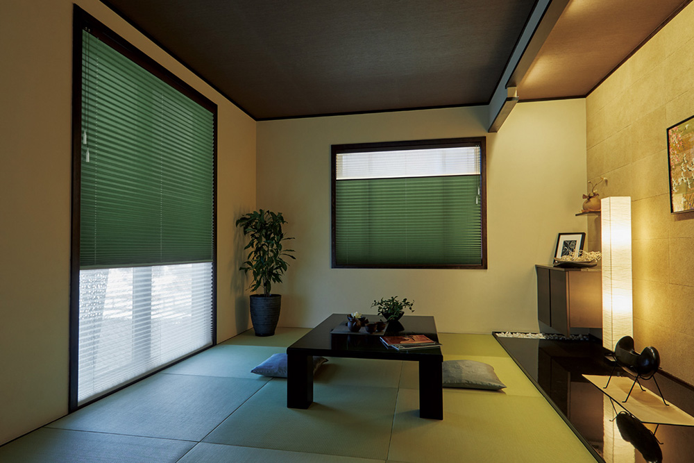 ツインスタイルのプリーツスクリーン