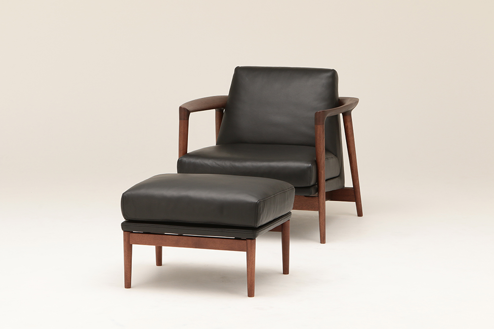 １人掛けチェア+オットマン（ホースシュー　1人掛けソファ　オットマン（アクタス））