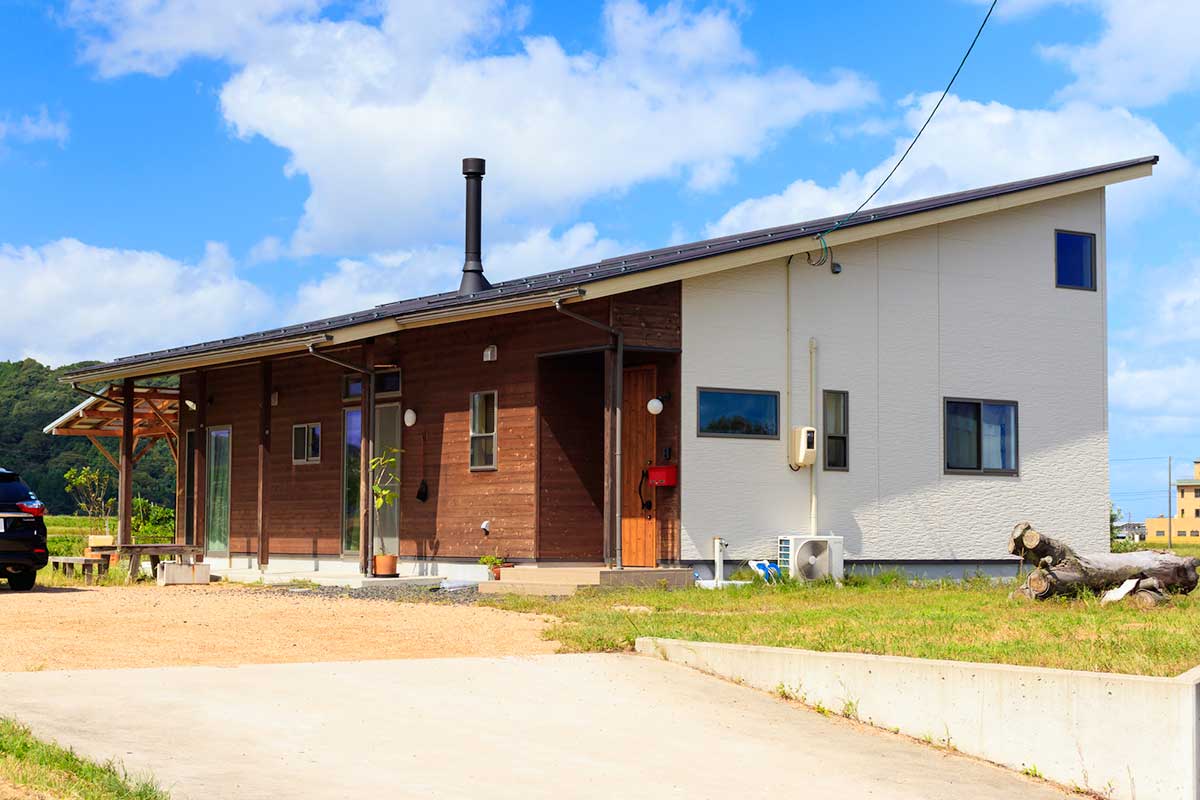 ナチュラルモダンな家の外観