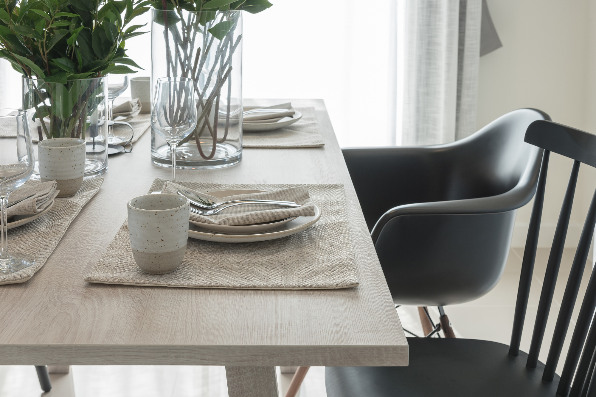 シンプルモダンなインテリアのアイテムの写真