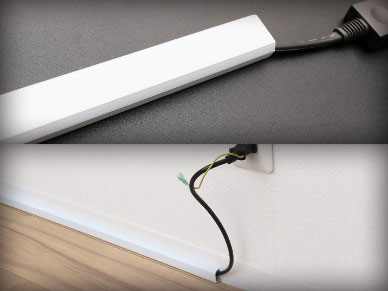 壁に沿わせた配線モール