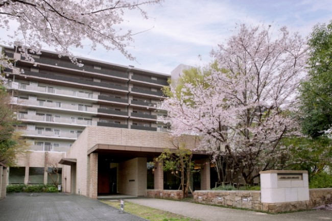 プレミスト高尾サクラシティの外観