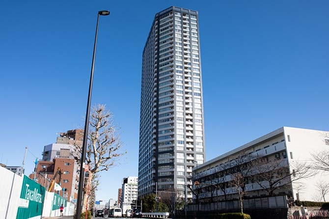 ザ・センター東京の外観