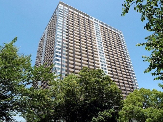 ブリリアマーレ有明の外観写真