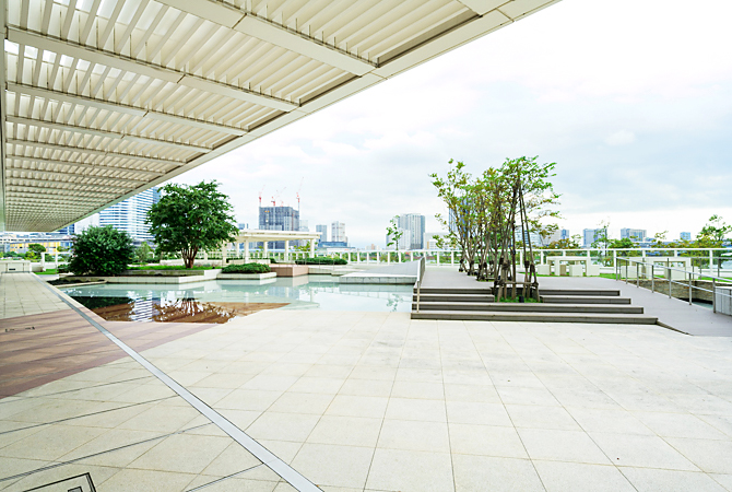 ザ・パークハウス 晴海タワーズ ティアロレジデンス2階の空中庭園「プライベートルーフガーデン」