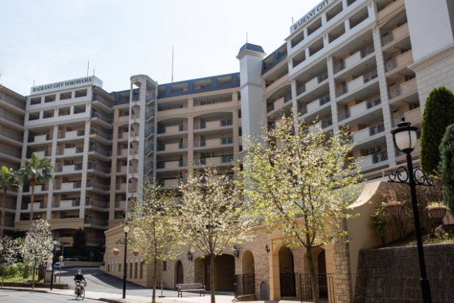 レイディアントシティ横濱 ル・グランブルー／コート・ダジュールを