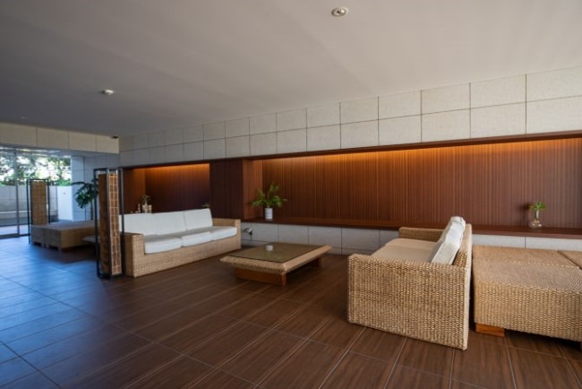 パークハウス江ノ島のロビーラウンジ