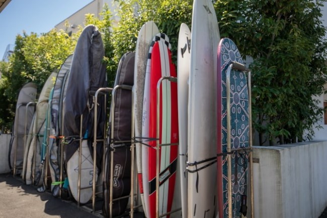 パークハウス江ノ島のサーフボード置き場