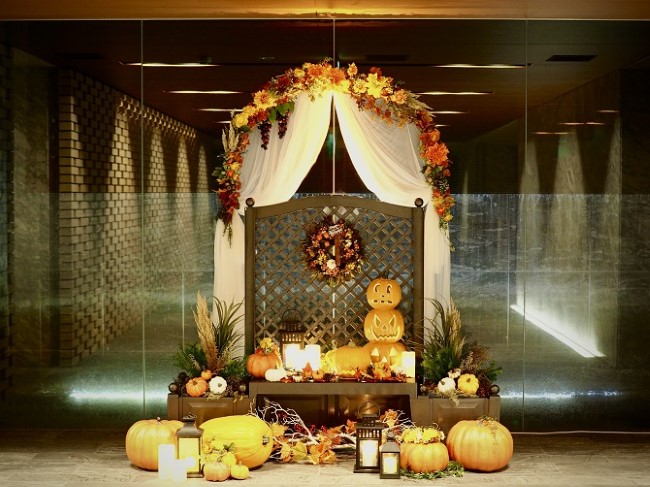 ライオンズ港北ニュータウンローレルコートのハロウィンの飾りつけ