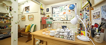 作家の遊びゴコロがちりばめられた、アトリエ兼ギャラリー