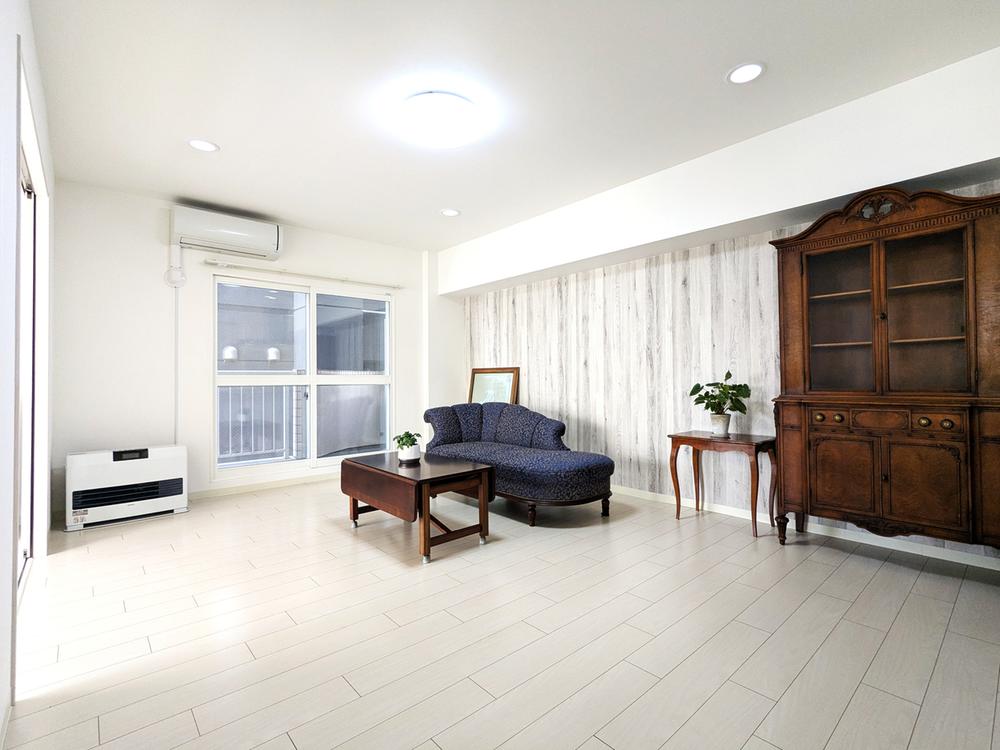 リラハイツ大通