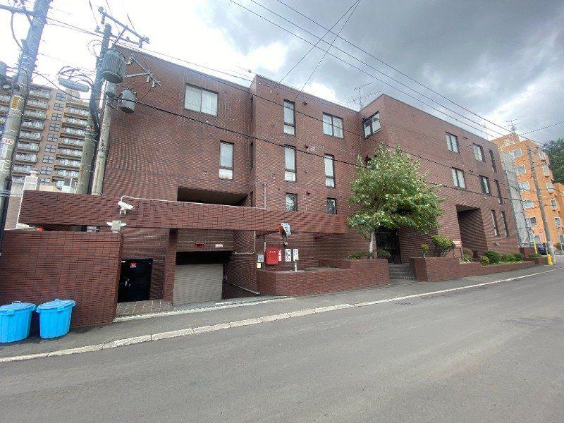 アルファ・コート伏見