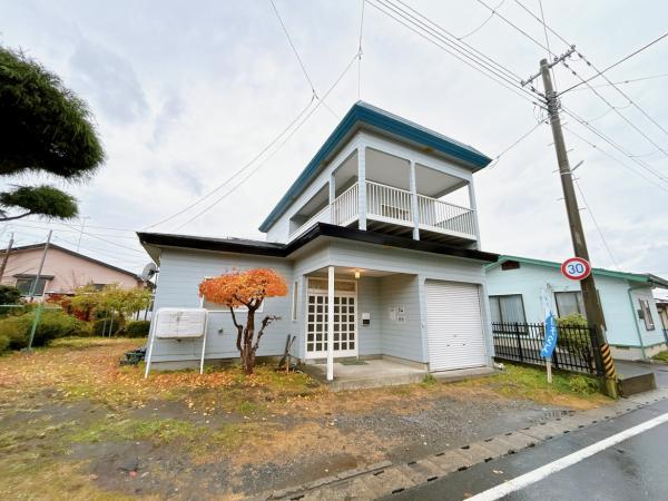 青森県三沢市栄町