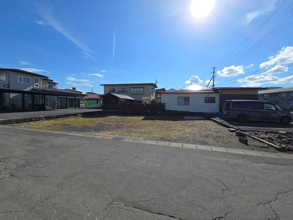 山形県上山市八日町