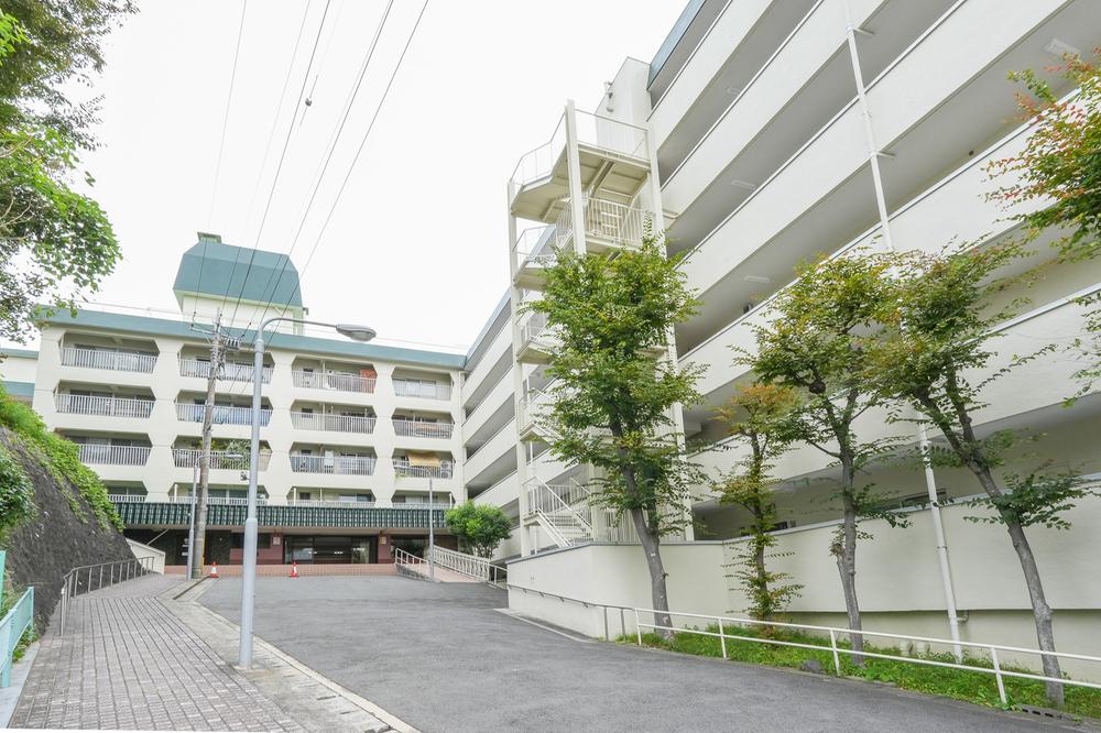 大倉山パークハイツ