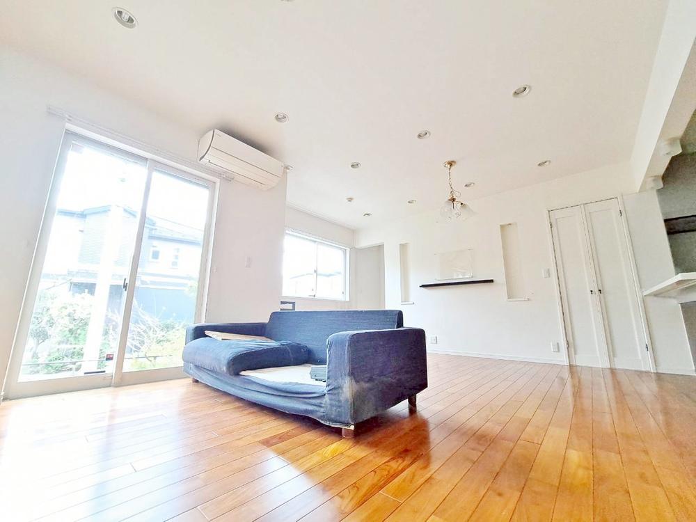 東京都世田谷区岡本