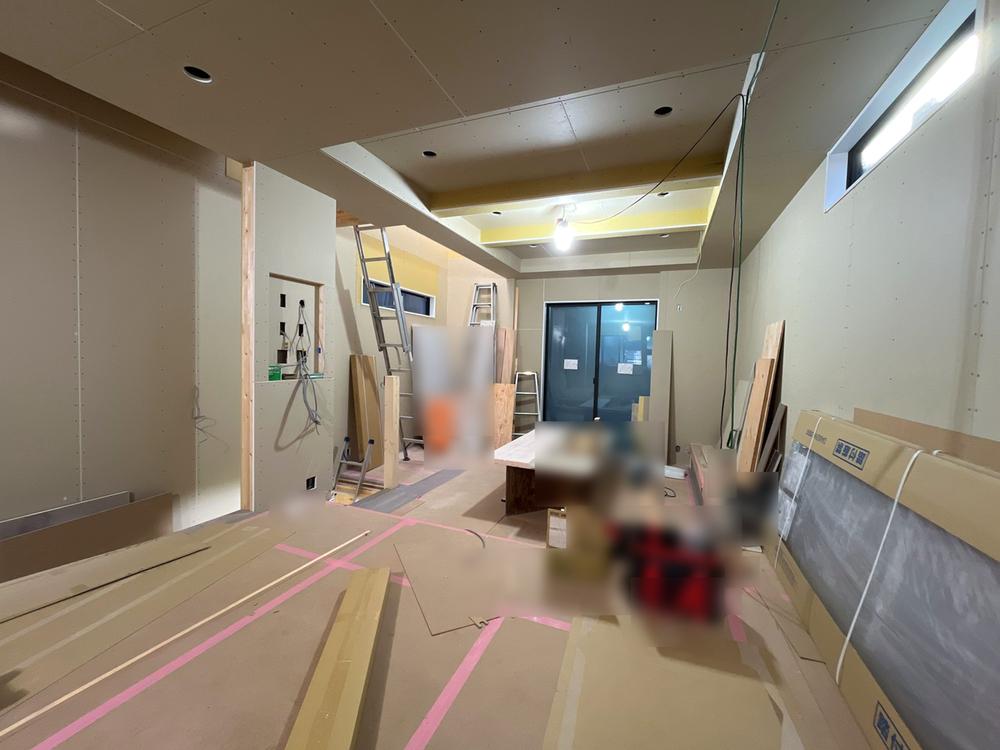 東京都世田谷区三軒茶屋