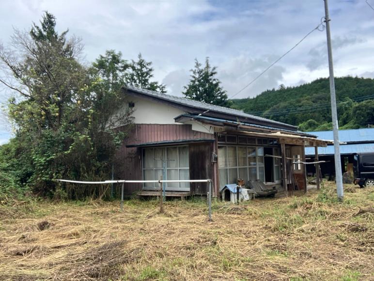 茨城県常陸太田市小妻町