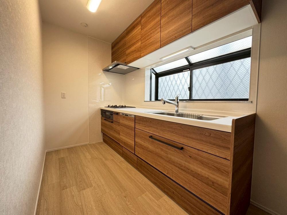 神奈川県横浜市磯子区森