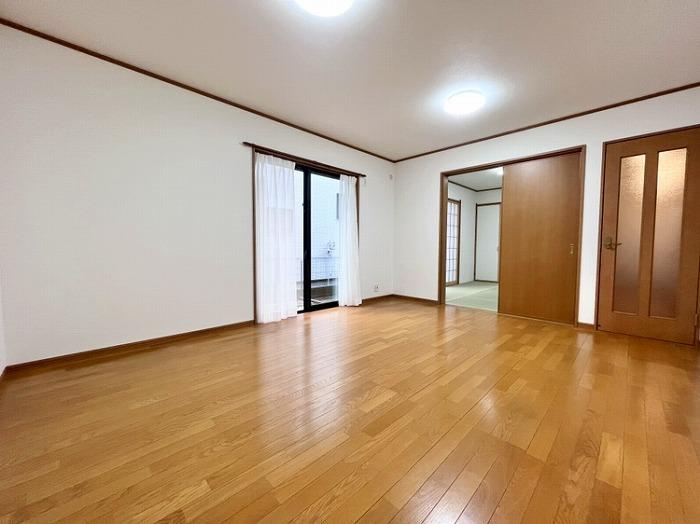 埼玉県草加市中根