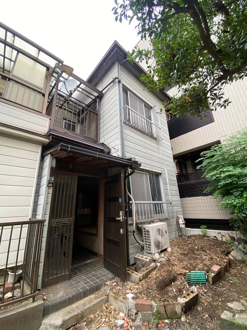 東京都新宿区若松町