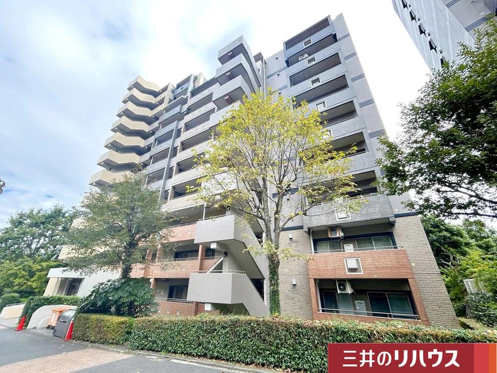 南大沢学園一番街