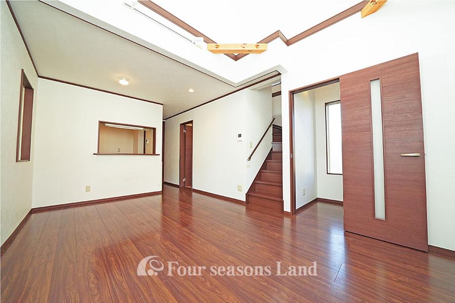 神奈川県藤沢市鵠沼海岸