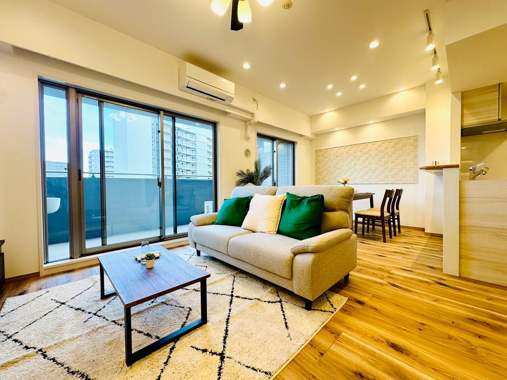 マックスタワー