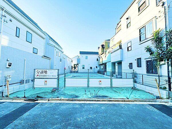 東京都狛江市和泉本町