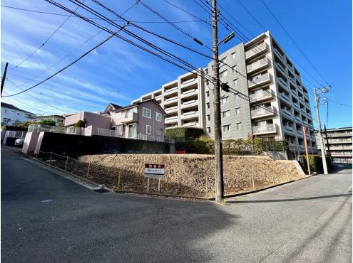 神奈川県横浜市青葉区藤が丘