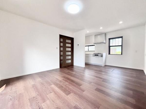 埼玉県越谷市大字大泊