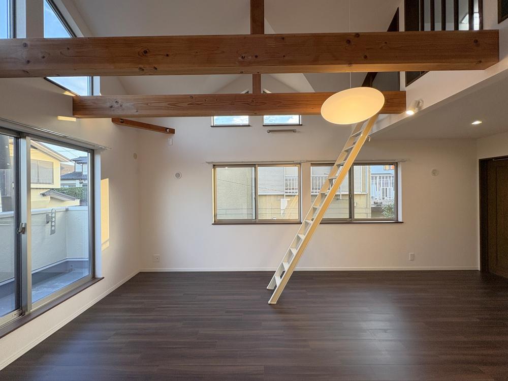 神奈川県横浜市金沢区東朝比奈