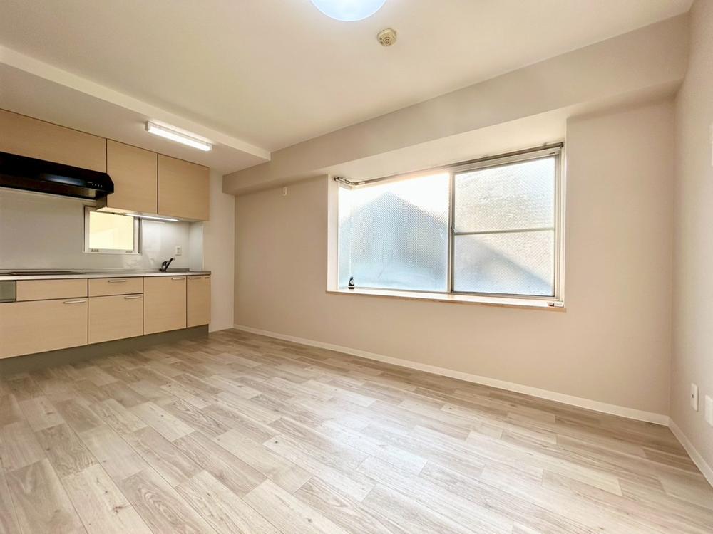 ノブヒル・ホドガヤ×新規フルリフォーム×ルーフバルコニー