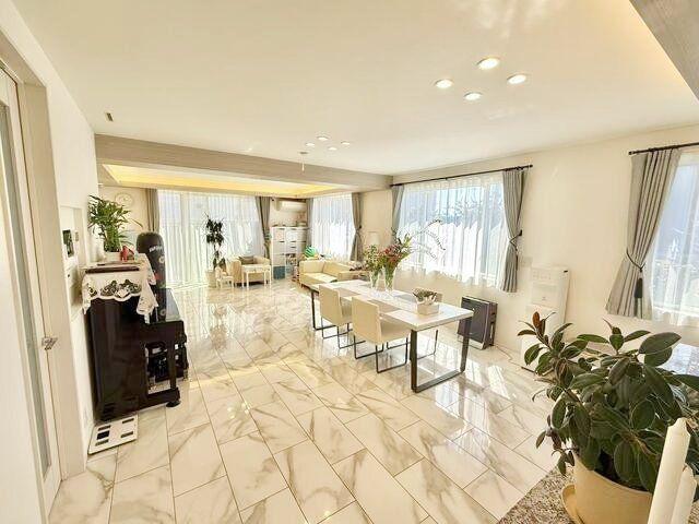 千葉県浦安市日の出