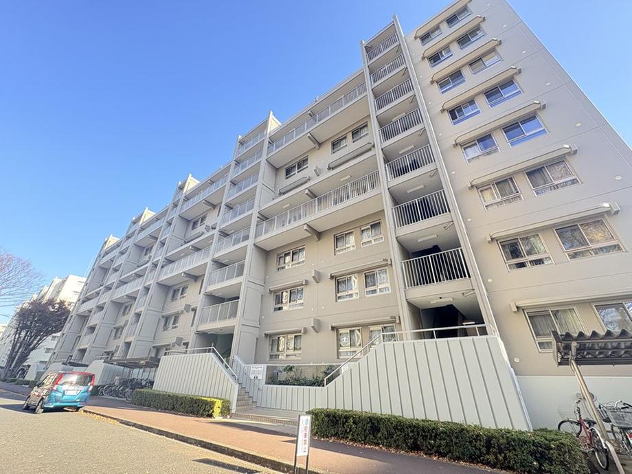 志木ニュータウン中央の森弐番街４号棟