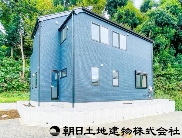 神奈川県座間市入谷西