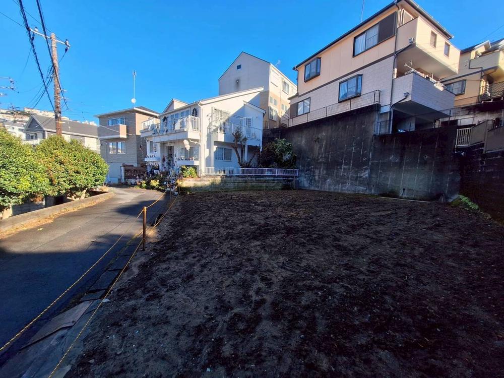 神奈川県横浜市港南区上大岡東