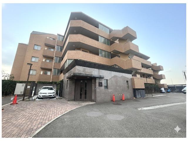 プリムローズ横浜藤棚