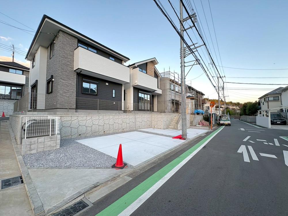 神奈川県横浜市青葉区荏子田