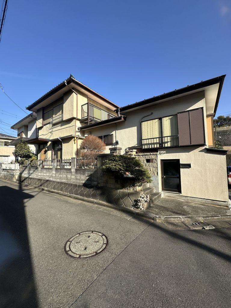 神奈川県茅ヶ崎市芹沢