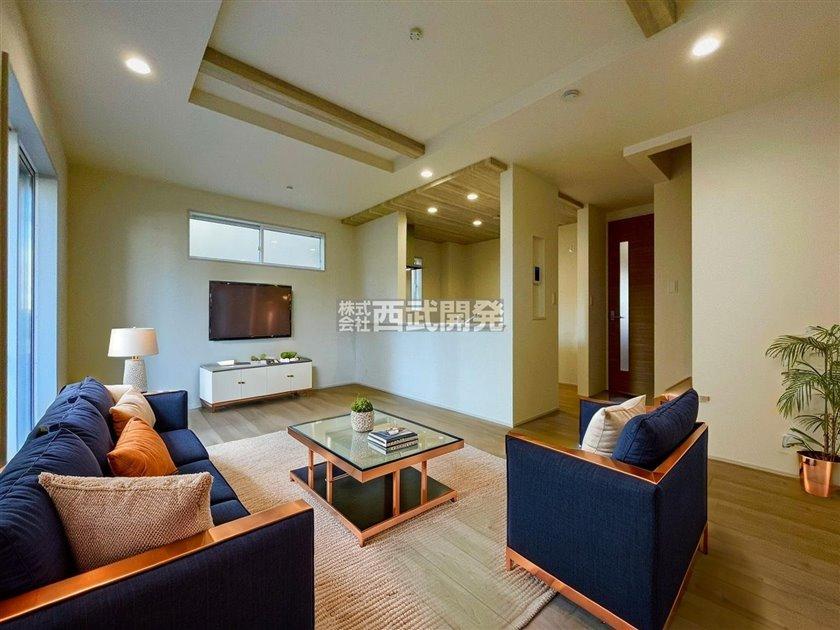 東京都小平市学園東町