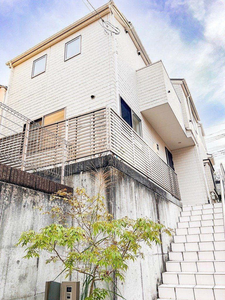 神奈川県川崎市麻生区白鳥