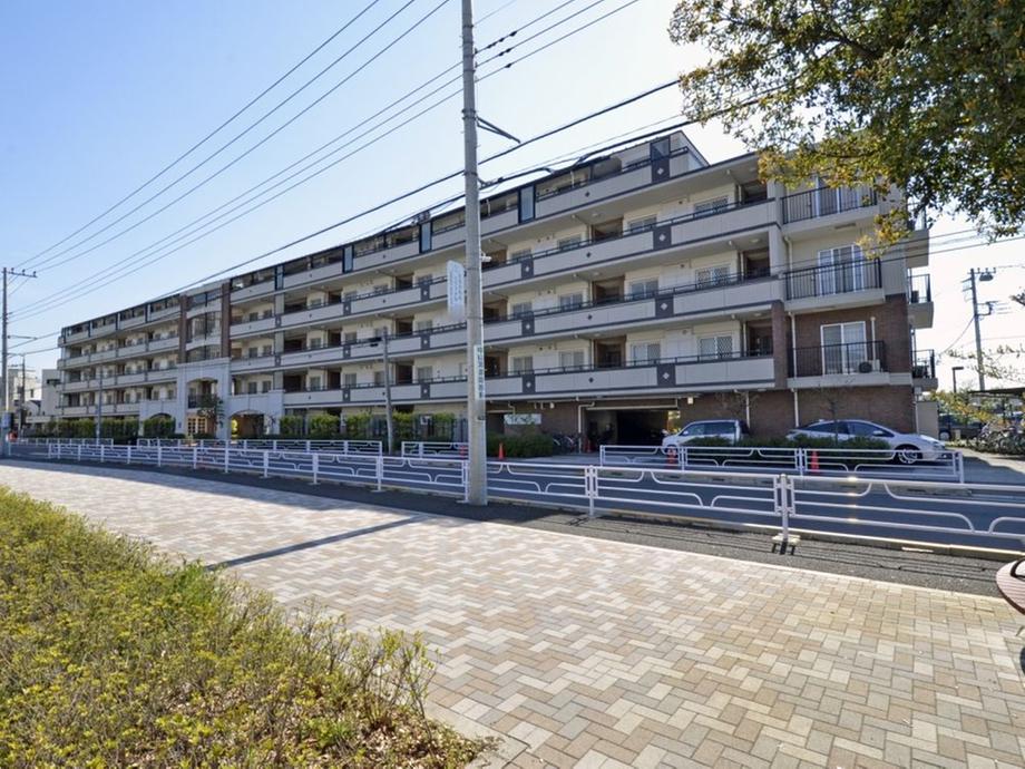 クイーンズフィールドひばりが丘ハイム