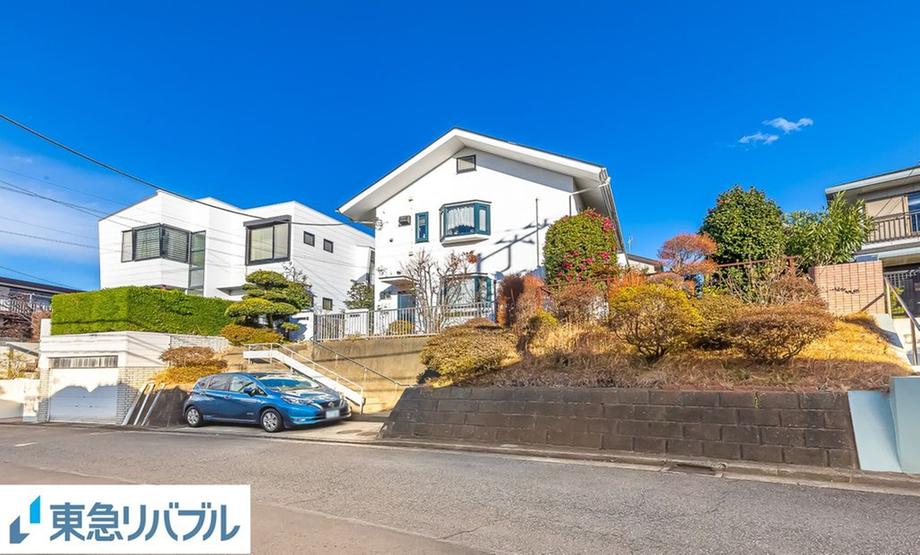 神奈川県横浜市青葉区つつじが丘