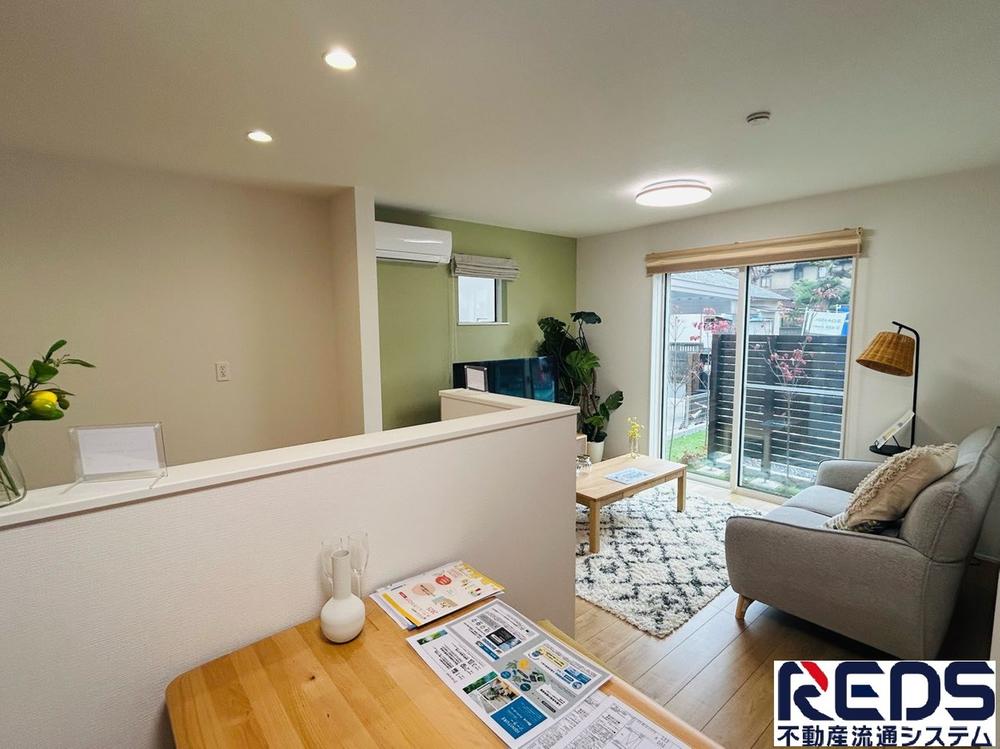 東京都三鷹市大沢