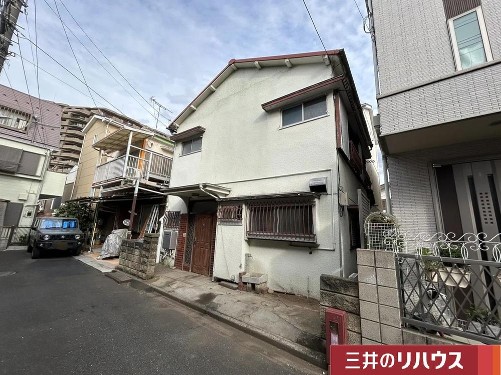 埼玉県朝霞市三原